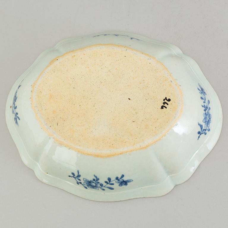 KAROTT med LOCK, kompaniporslin, Qingdynastin, Qianlong (1736-95).