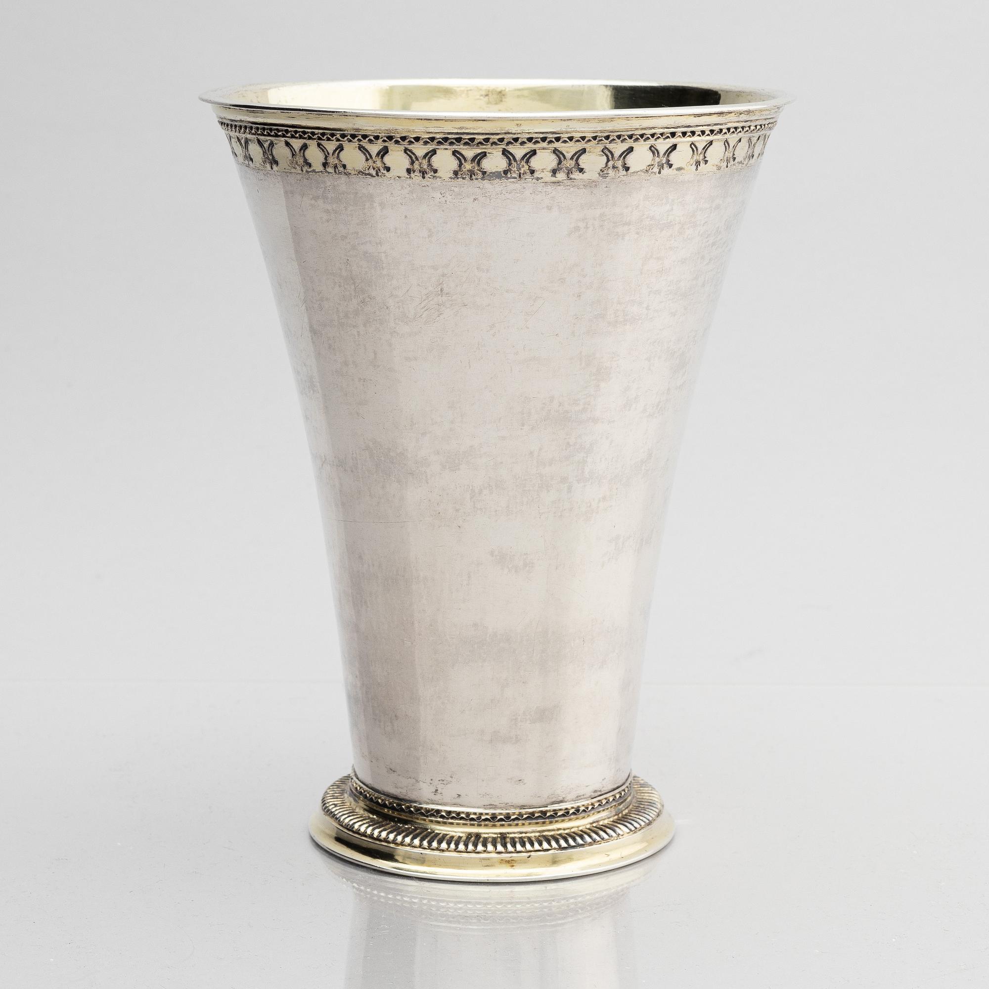 Anders Schotte, bägare, delvis förgyllt silver, Uddevalla 1777. Gustaviansk.