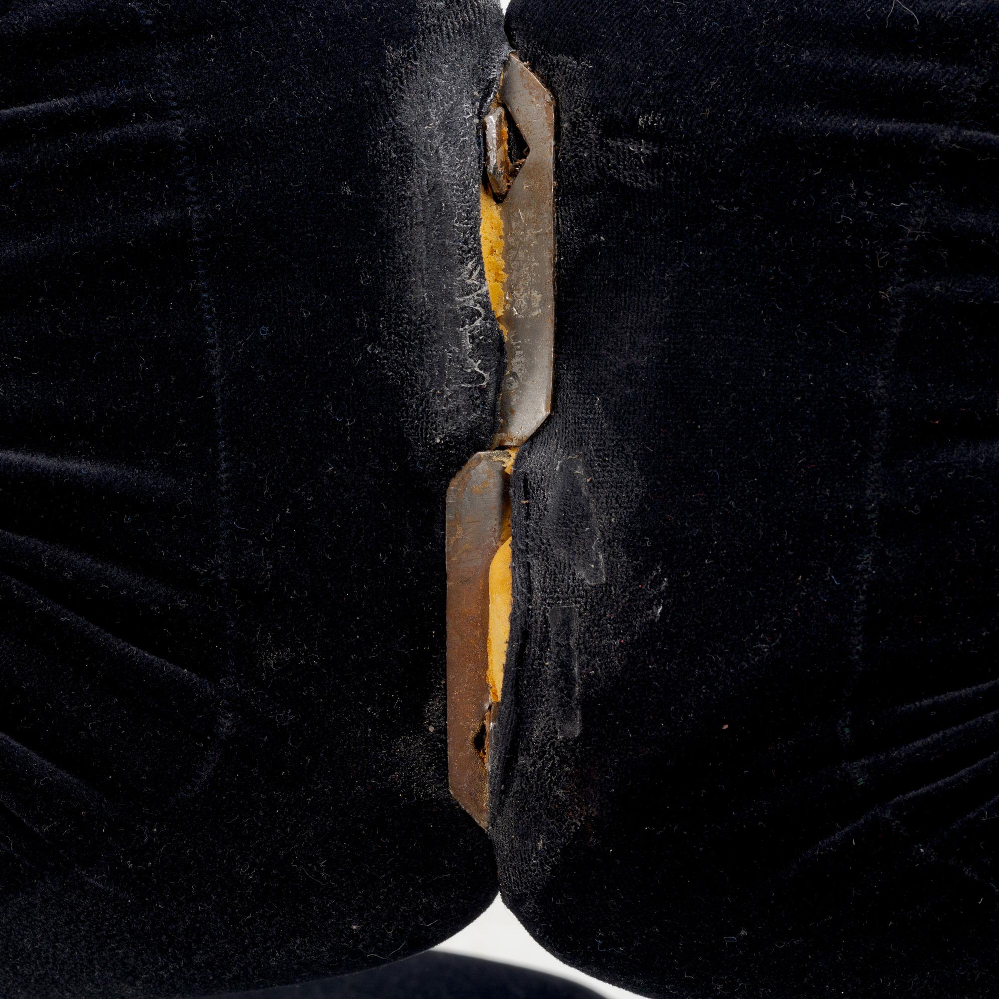 Terje Ekstrøm, fåtölj, "Ekstrem", Stokke Fabrikker, Norge, 1900-talets slut.