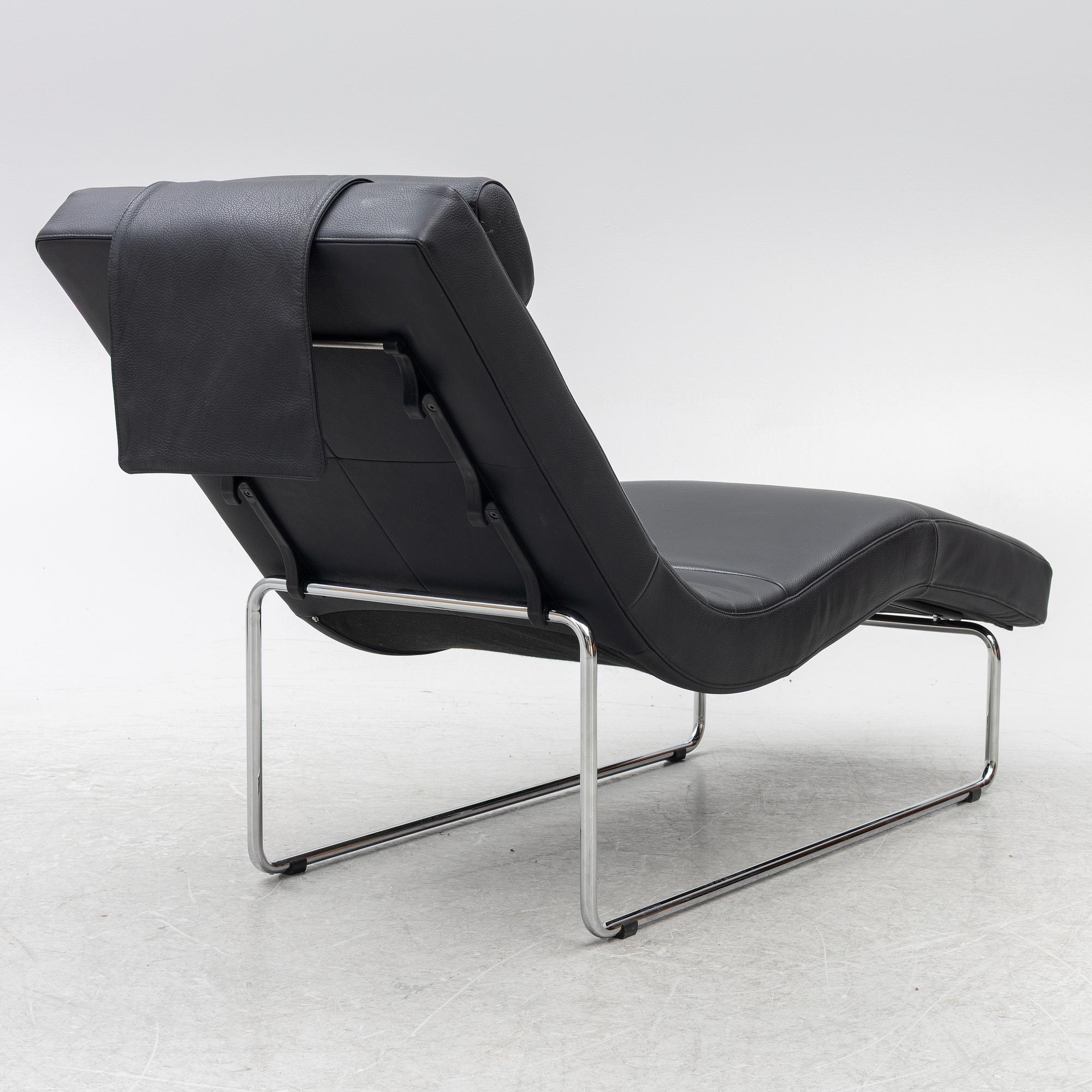Rolf Benz, a model 680 chaise lounge.
