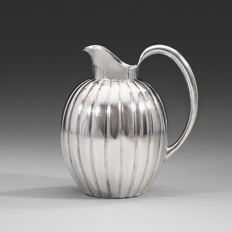 A Sigvard Bernadotte sterling jug, Georg Jensen, Copenhagen 1933-44, design no 856.