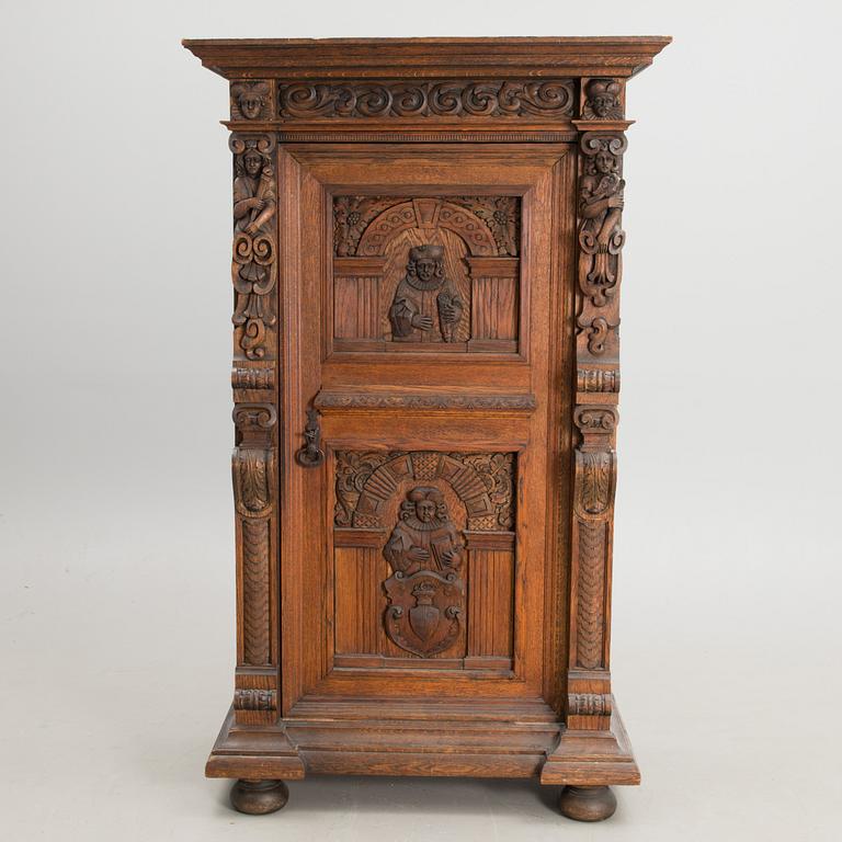 A LATE 19TH CENTURY WARDROBE / ARMOIRE.