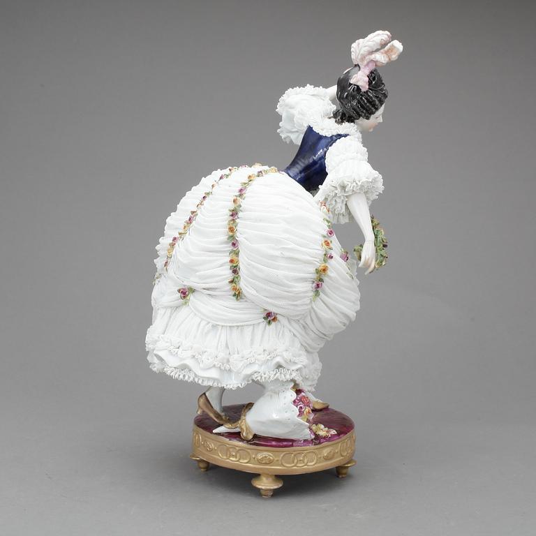 FIGURIN, porslin, Sevrès liknande märke, 1800-tal.