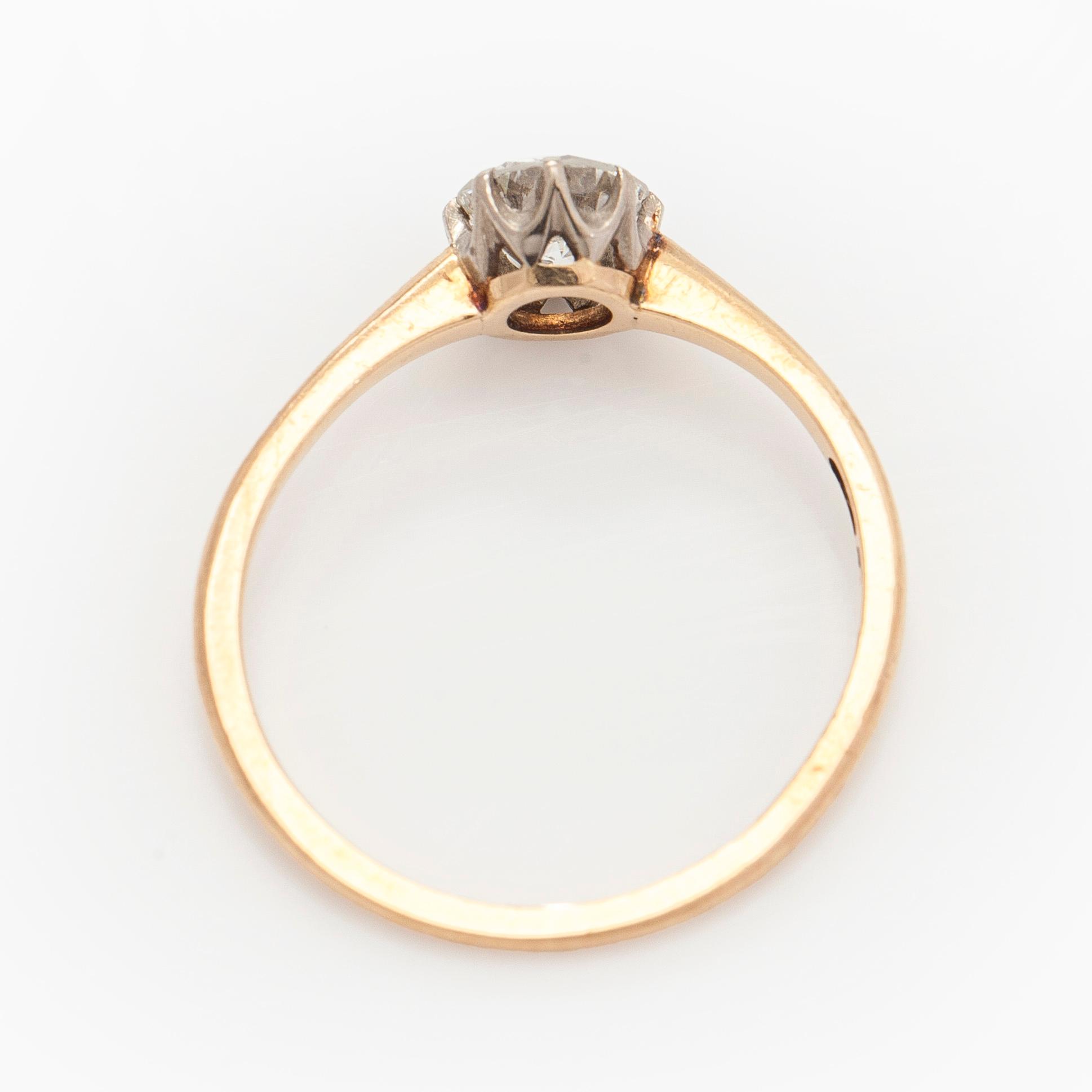 Ring, old cut diamond circa 0.50 ct, 14K gold. Helsinki 1934.