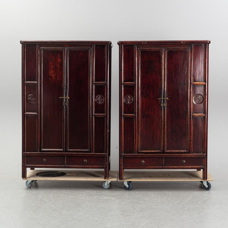 A pair of Chinese cabinets, 20th Century.