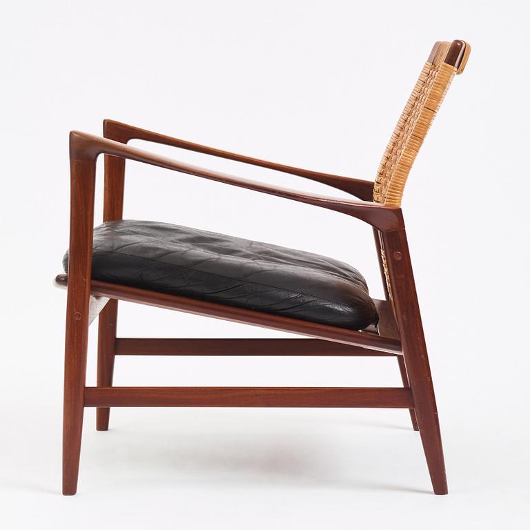 Ib Kofod-Larsen, an 'Åre' easy chair, model nr '809', Olof Persons Fåtöljindustri (OPE), Sweden, 1950-1960s.