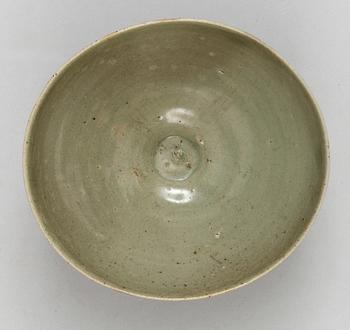 A Korean celadon bowl, Koryo (918-1392).