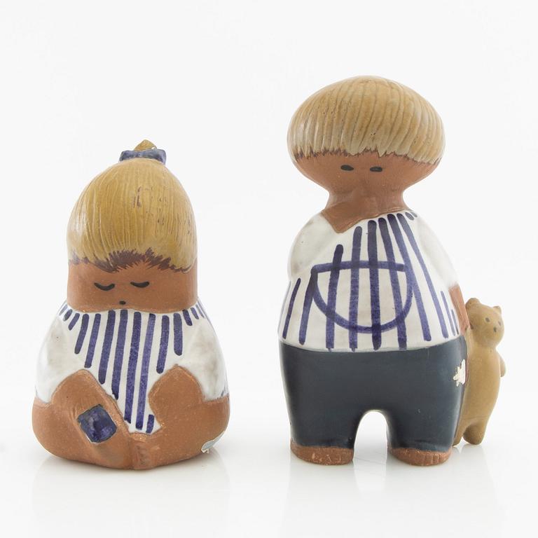 Lisa Larson, figuriner 2 st ur "Larsons ungar" Gustavsberg glaserat stengods.