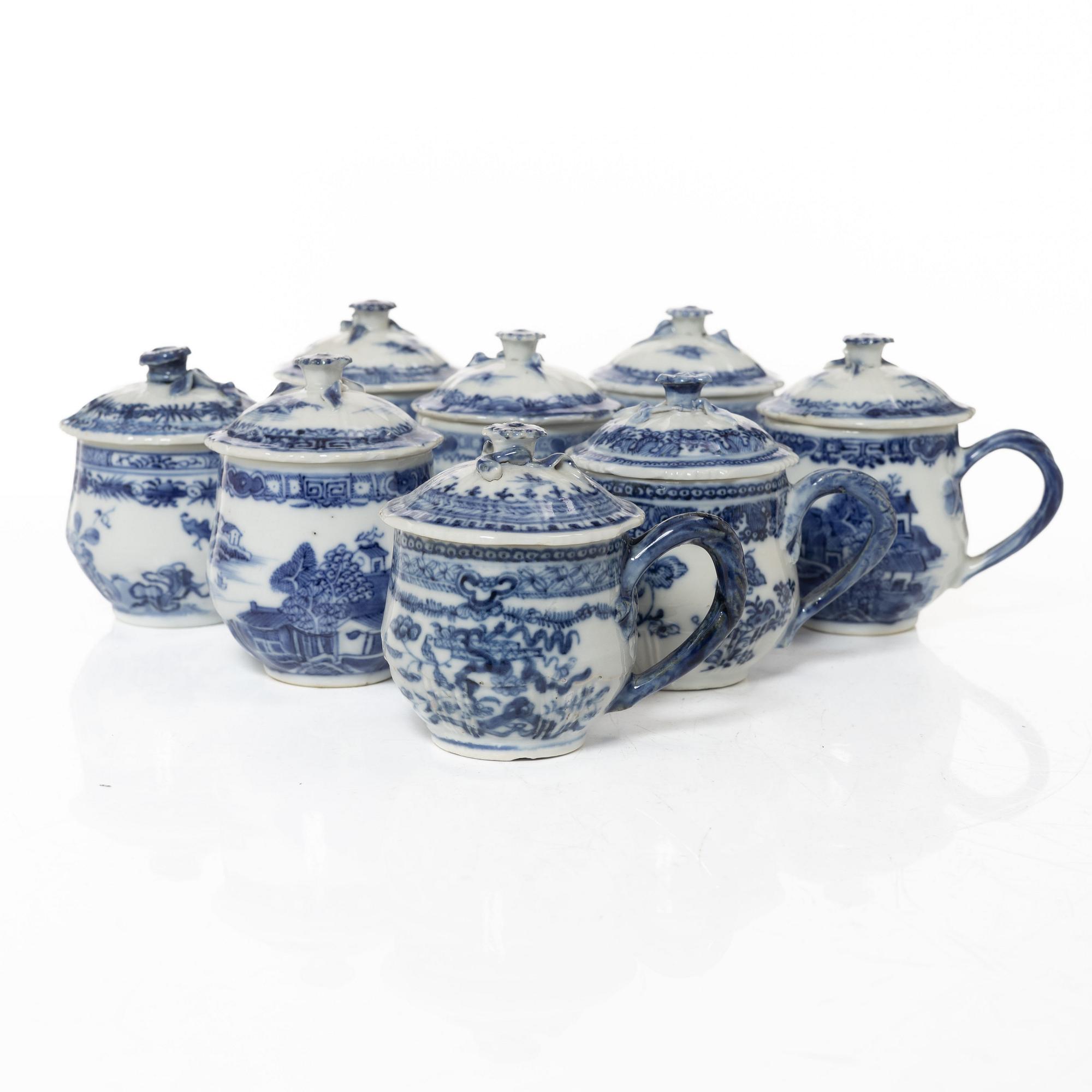 A group of eight Chinese blue and white porcelain custard cups with covers, Qing dynasty, Qianlong (1736-95).