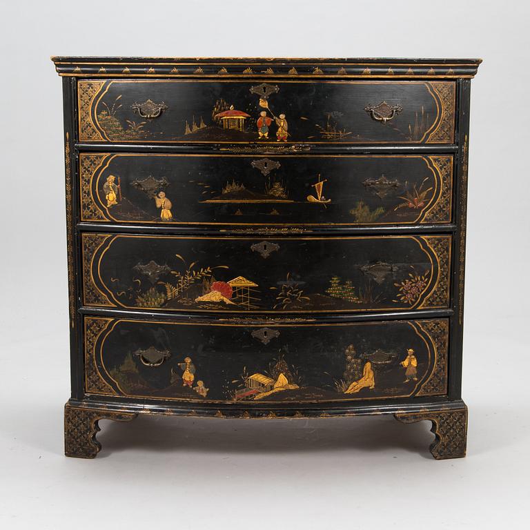 A chest of drawers. England, circa 1900.