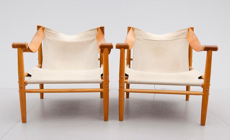 FÅTÖLJER, 1 par, 1900-talets andra hälft.