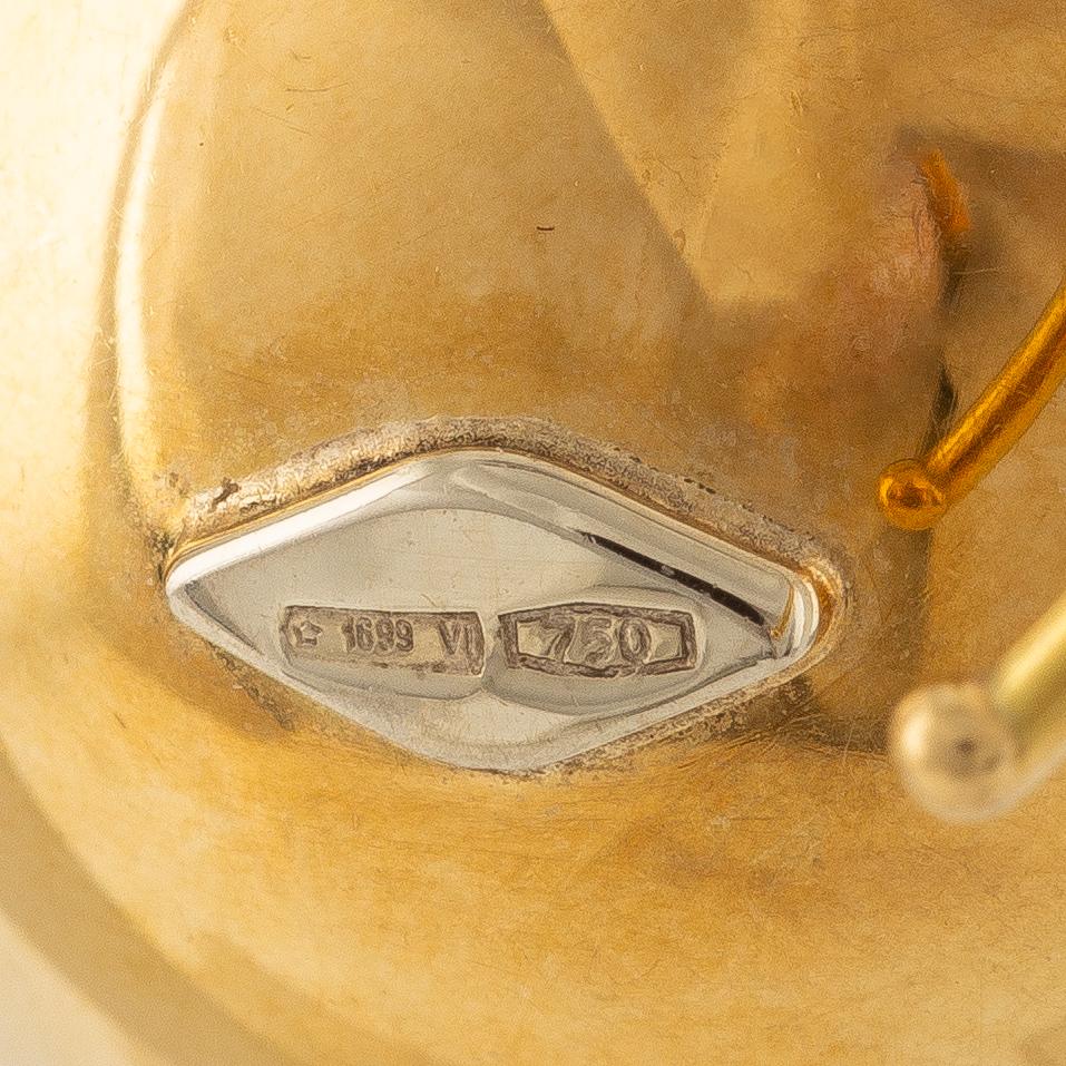 Earrings, a pair, Italy, 18K gold.
