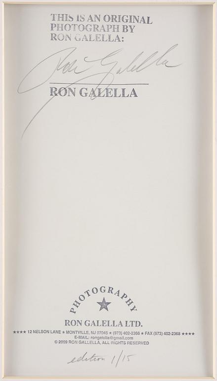 Ron Galella, "Jackie and Ari Onassis at La Côte Basque, New York City", 1970.