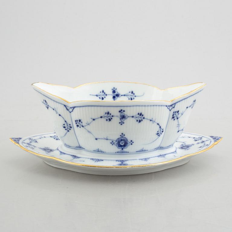 A pair of dishes and a sauce bowl, "Blue Fluted" / "Musselmalet" Royal Copenhagen, 1850-70 and 1893-1900.