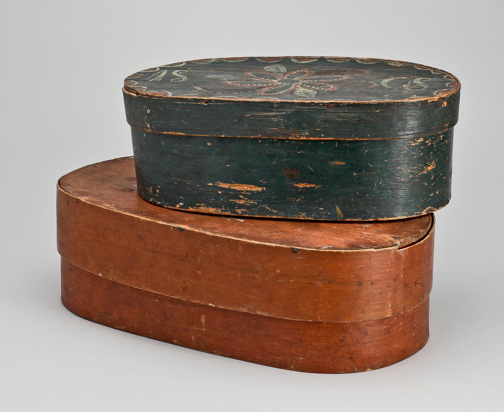 SVEPASKAR, 2 st, allmoge, daterade 1808 samt 1847.