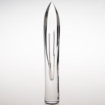 Aimo Okkolin, LASIVEISTOS, "Kurjenmiekka", signeerattu Aimo Okkolin, Riihimäen Lasi Oy.