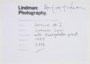Åke E:son Lindman, fotografi signerad och daterad a tergo. Unik.