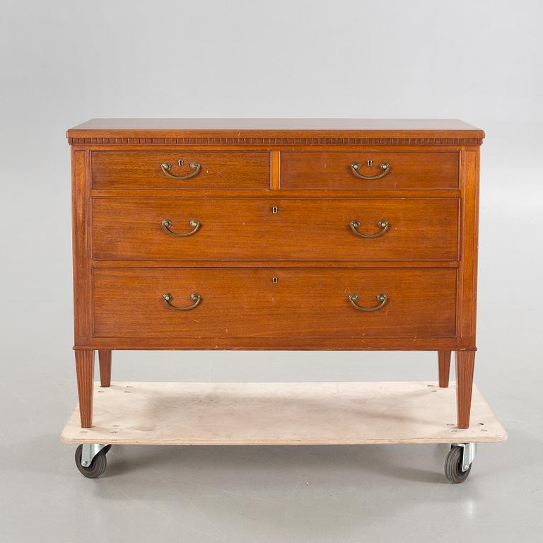 A 1910/20s "Forsnäs" chest of drawers by Nordiska Kompaniet.