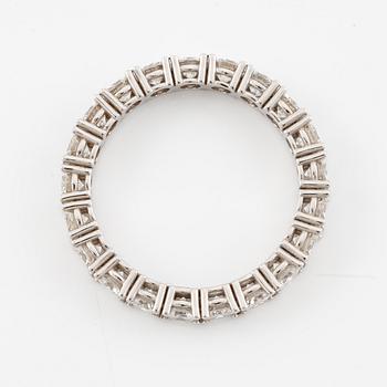 Ring, full eternity band, 18K white gold set with brilliant-cut diamonds.