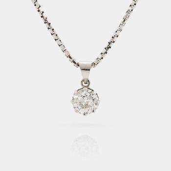 899. Hängsmycke 18K vitguld med en gammalslipad diamant vikt 1.44 ct enligt gravyr.