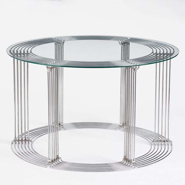 Verner Panton, "Pantonova", matbord och 6 stolar, modell "102 S-G", Fritz Hansen, Danmark 1970-tal.