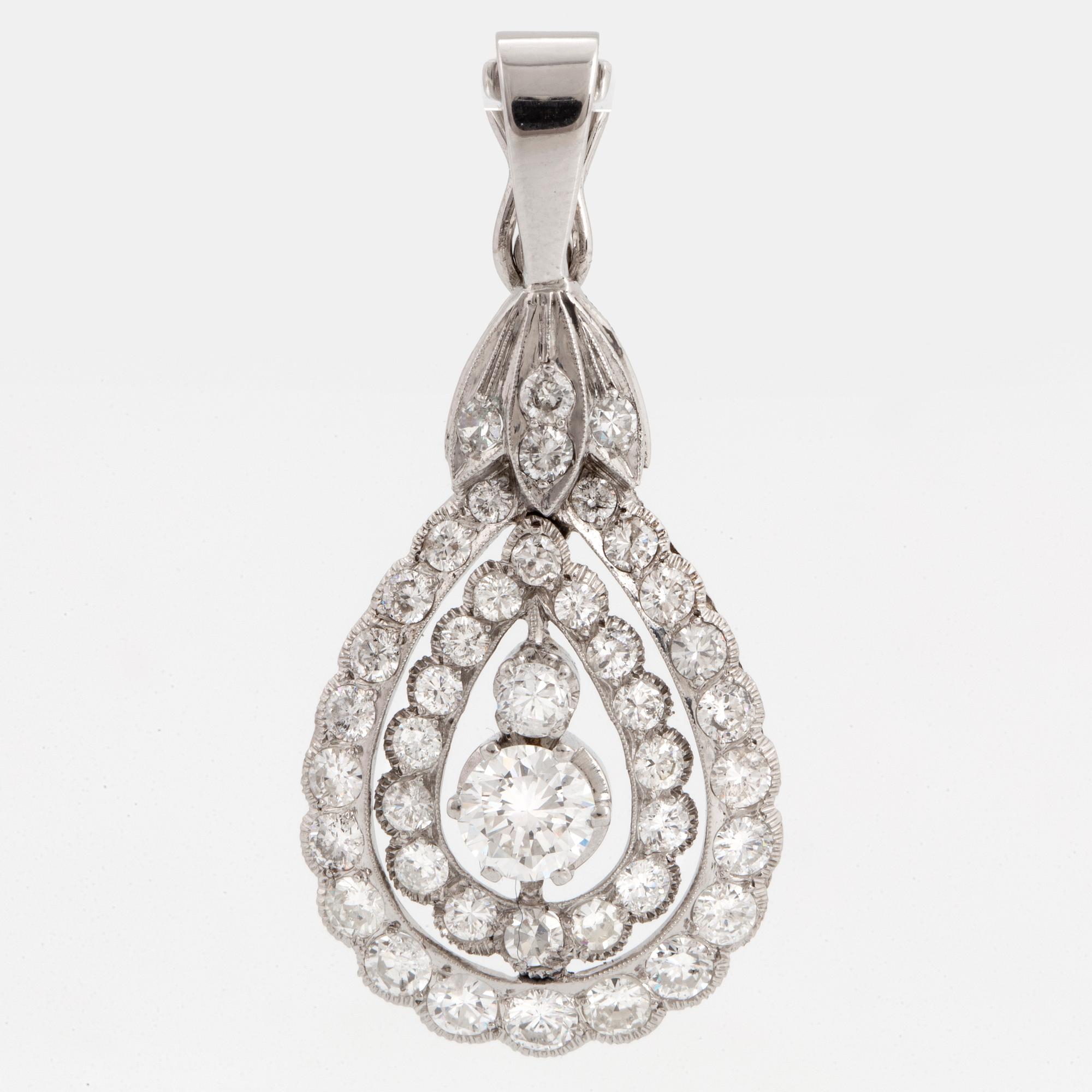 Diamond pendant.