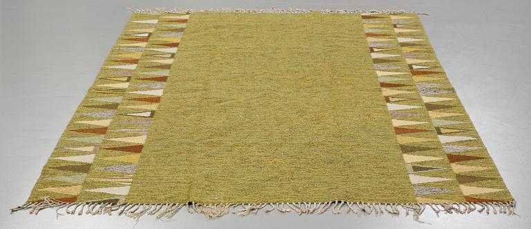 MATTA, rölakan, omkring 1900-talets mitt, ca 235x175 cm.