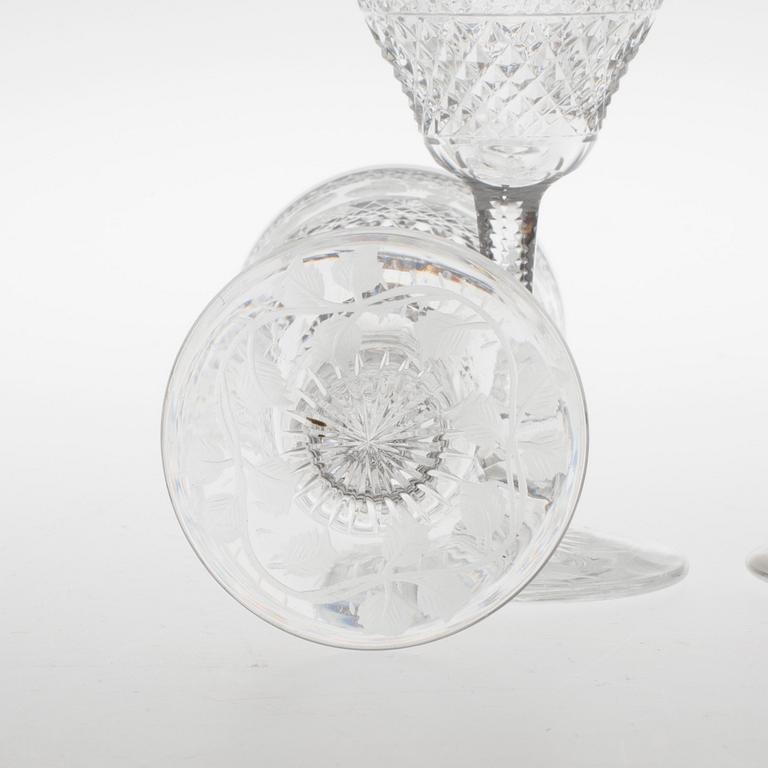 LARS KJELLANDER, Kosta, likörglas 11 st, "Tre rosor".