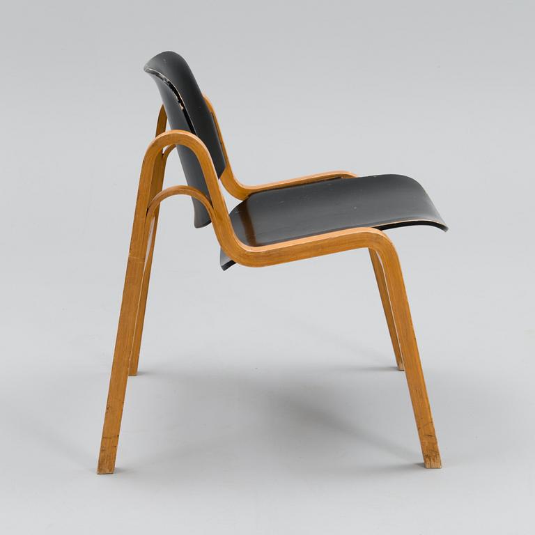 A Wilhelmiina chair from the 1950s.