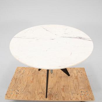Tom Dixon, table "Screw table" designed in 2007.