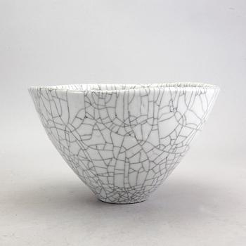 Friedl Holzer-Kjellberg, bowl, Arabia, Finland, 1942.