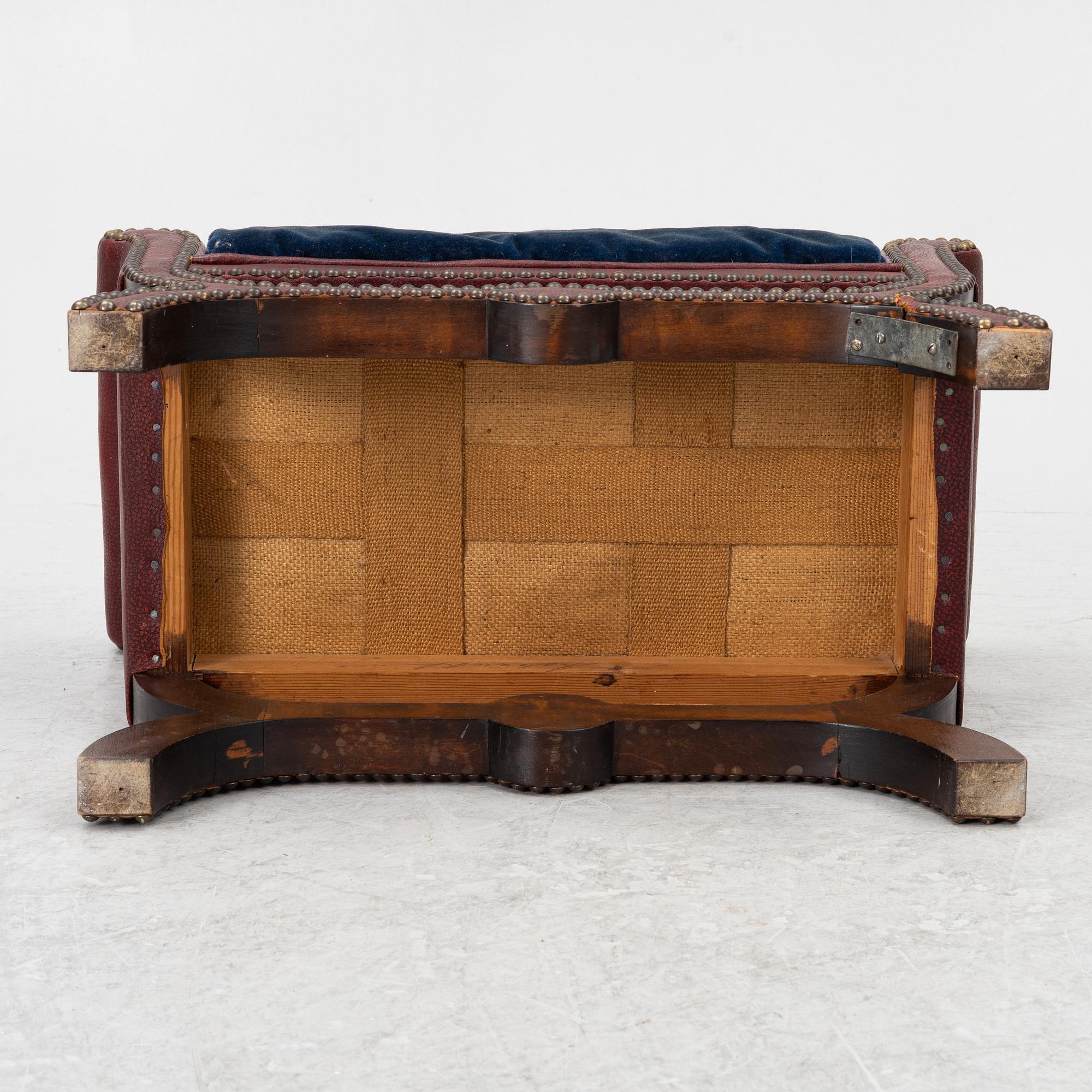 A Swedish stool, 1920s/30s.