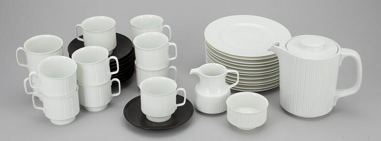 KAFFESERVIS, porslin, 37 delar, "Variation", Tapio Wirkkala för Rosenthal Studio-linie, formgiven 1962.