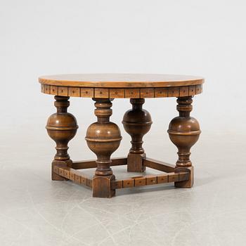 Coffee table, Swedish Modern, first half of the 20th century.