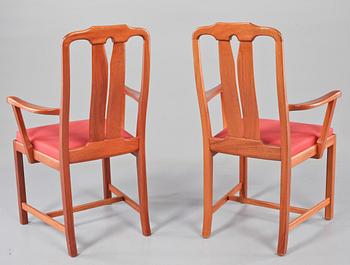 KARMSTOLAR, ett par, "Ambassadör", Carl Malmsten, Rydéns Interiör, tillverkade 1985.