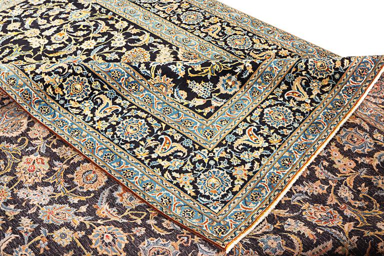 Matta, Keshan, ca 410 x 303 cm.