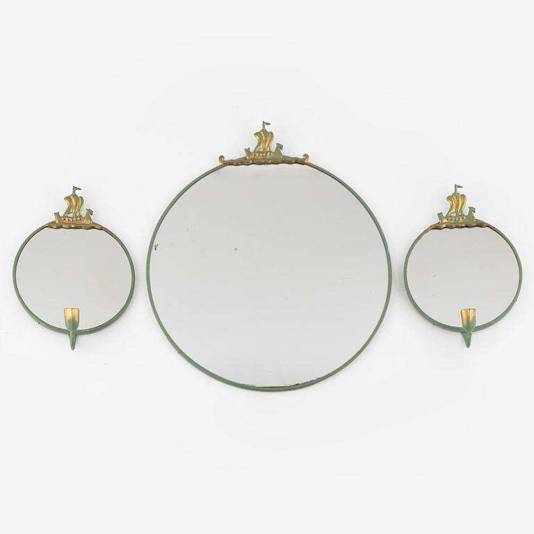 A mirror and two sconces, First part of the 20th Century.