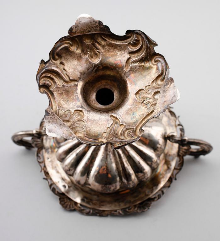 STRÖSOCKERSKÅL, silver, Gustaf Möllenborg, Stockholm 1856. Vikt ca 723 gram.