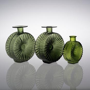 HELENA TYNELL, FLASKOR, 3 st, glas, "Solflaska", Riihimäen Lasi Oy, 1900-talets senare hälft.