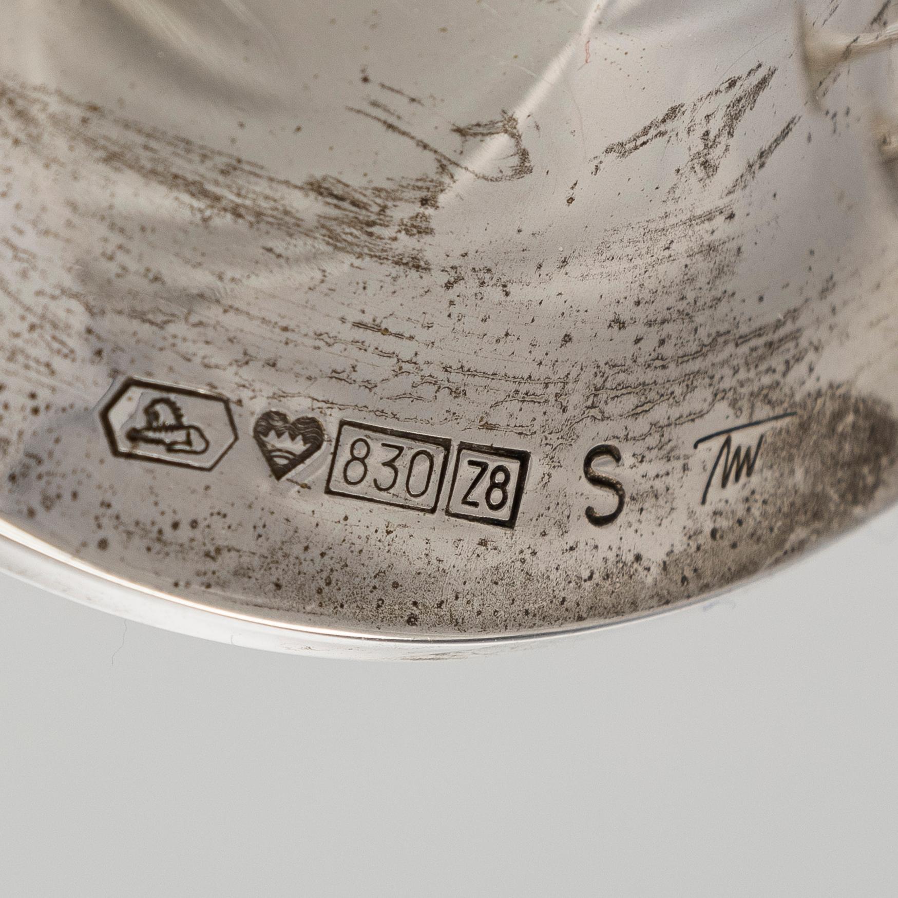 Tapio Wirkkala, Ljusstakar, 2 par, silver, "Trumpetti", Kultakeskus , Tavastehus 2001, 2016 och 2017.