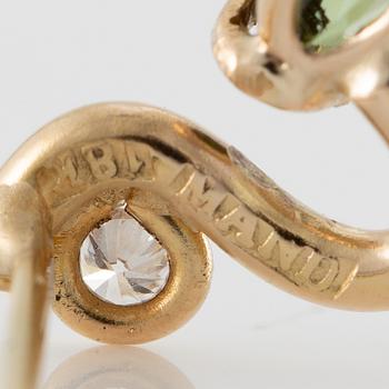 Earrings, Mandelstam, 18K gold with cultured freshwater pearls, green tourmalines, and brilliant-cut diamonds.