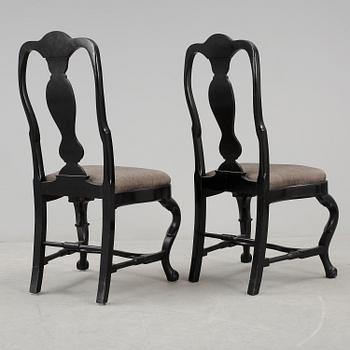 STOLAR, ett par, barockstil. 1900-tal.