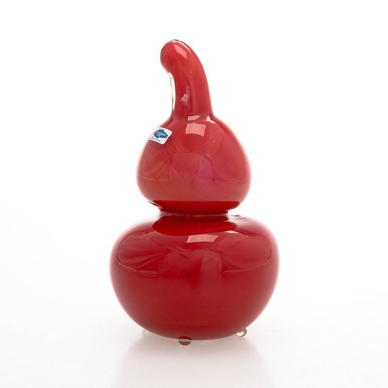 Oiva Toikka, A glass culpture, "Fruit" signed Oiva Toikka Nuutajärvi.