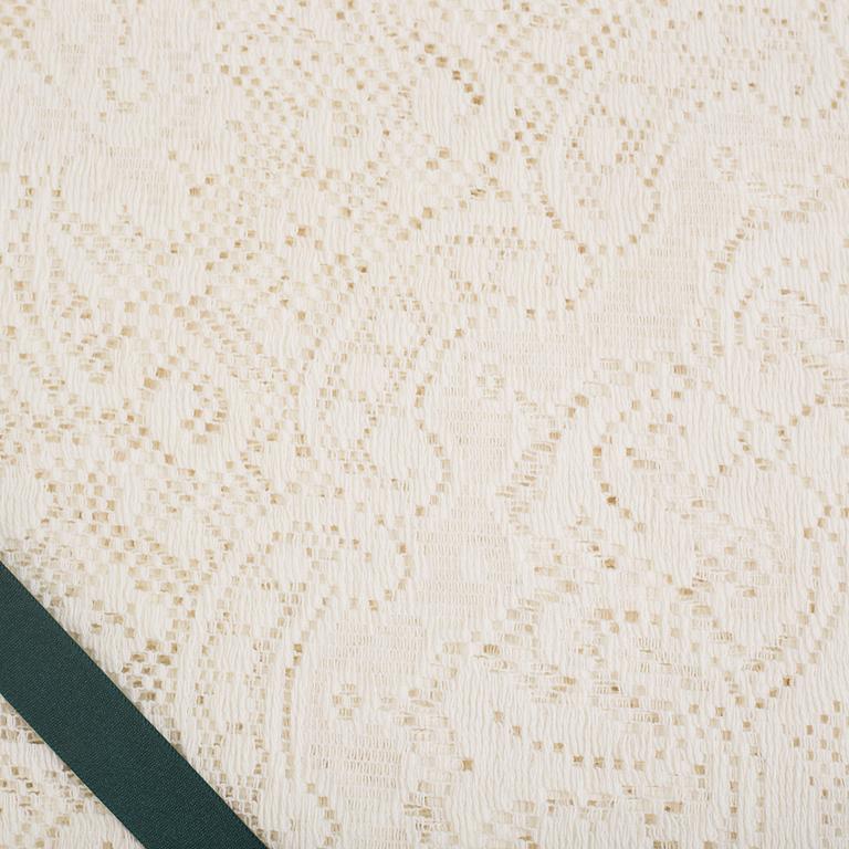 LAURA ASHLEY, bordstabletter, åtta stycken, samt duk.