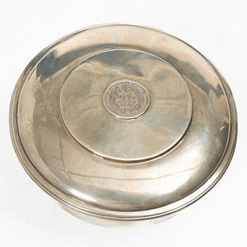 Stokes & Ireland Ltd (William Henry Stokes & Arthur George Ireland), teapot with lid, silver, London 1906.
