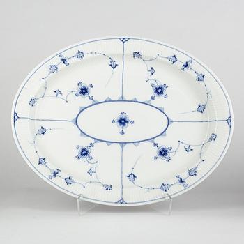 A large 'Blue Fluted Plain' porcelain serving dish, Royal Copenhagen, early 19th century.