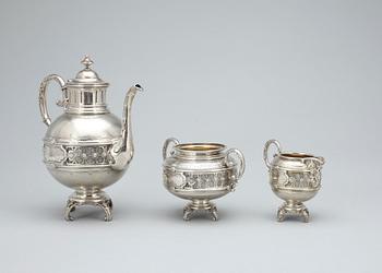 KAFFESERVIS, 3 delar silver, nyrenässans, Carl August Nilsson Malmö 1888, totalvikt 770 gr.