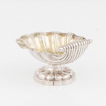 A silver salt cellar, Probably England, 19th/20th  century.