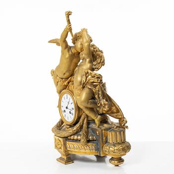 Table pendulum clock, C.L Malmsjö, Gothenburg, Louis XVI style, circa 1900.