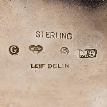 A sterling silver box by Leif Delin, 1962. Weight ca 384 grams.